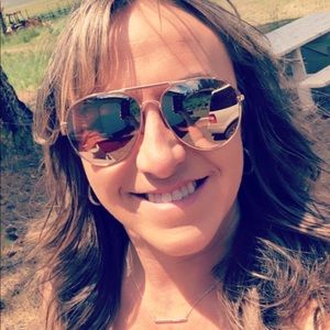 Meet your Posher, Jamie